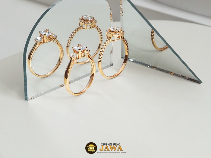 CIncin emas